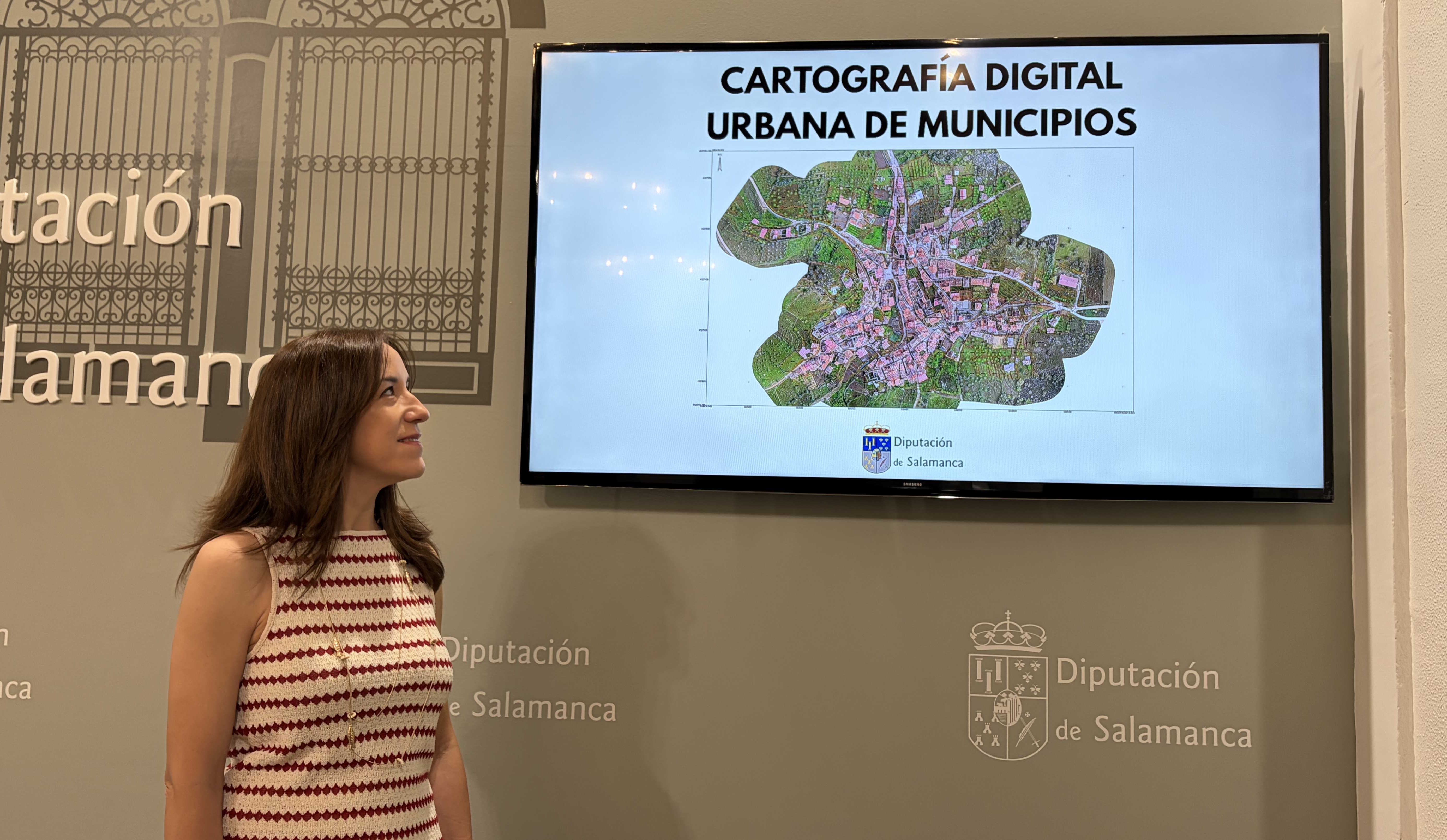 La Diputación impulsa la actualización cartográfica de 22 municipios y de las principales vías estructurales de la provincia