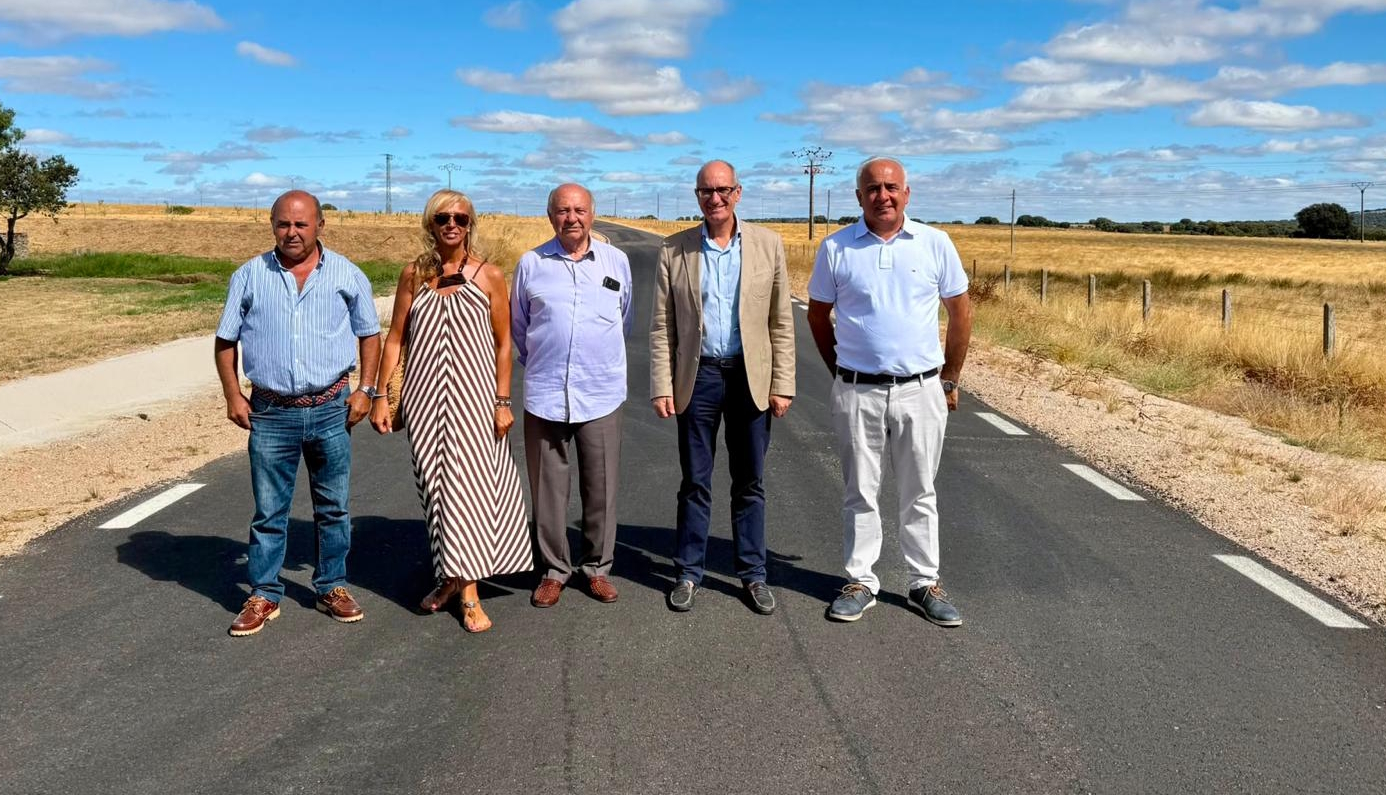 La Diputación de Salamanca culmina la reforma integral de la carretera DSA-460 que une Vitigudino y Lumbrales